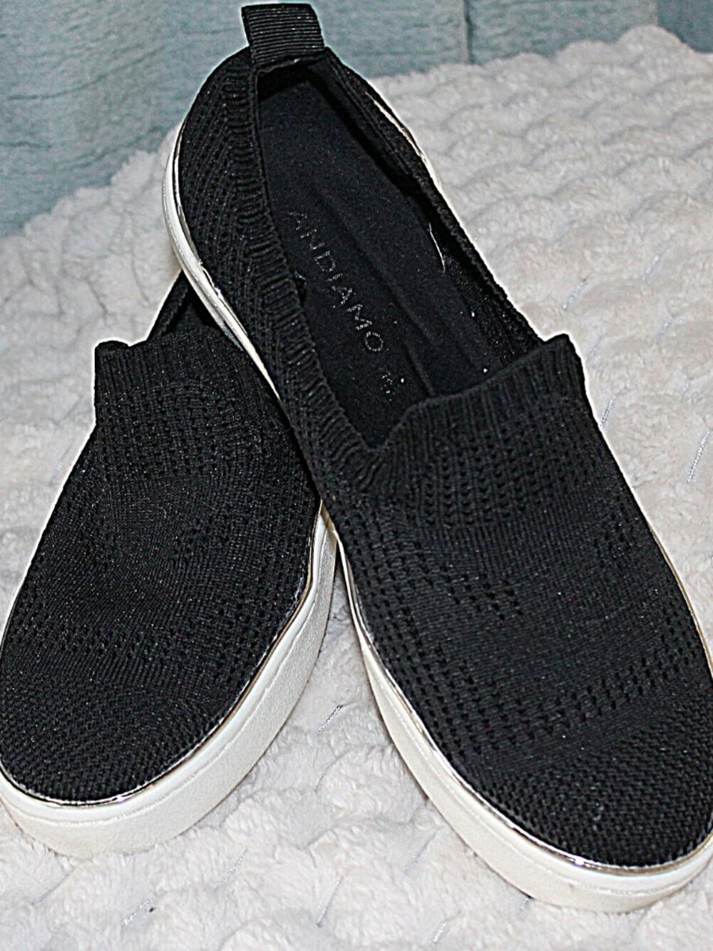 Andiamo Black MESH, Silver Trim, Slip on with elevated soles. Size 7W